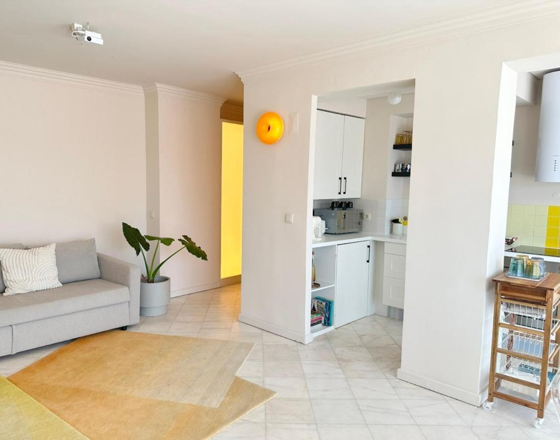 Апартаменти Groovy Caparica Gem With Large Sunny Terrace Кошта-да-Капаріка Екстер'єр фото